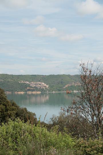 2012-05 Lac de Ste Croix 009.JPG